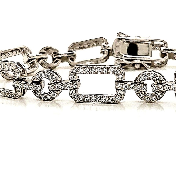 925 Sterling Silver with CUBIC ZIRCONIA stones - Picture 2 of 3